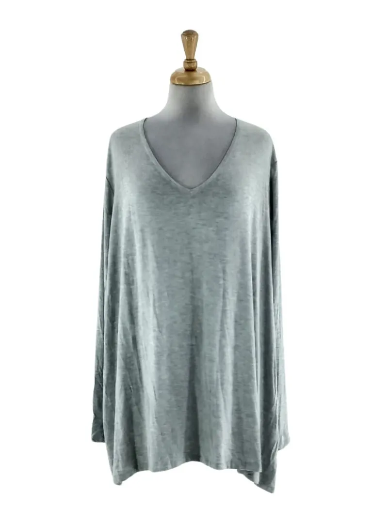 SOLID LONG SLEEVE V-NECK TOP sold by FBO
