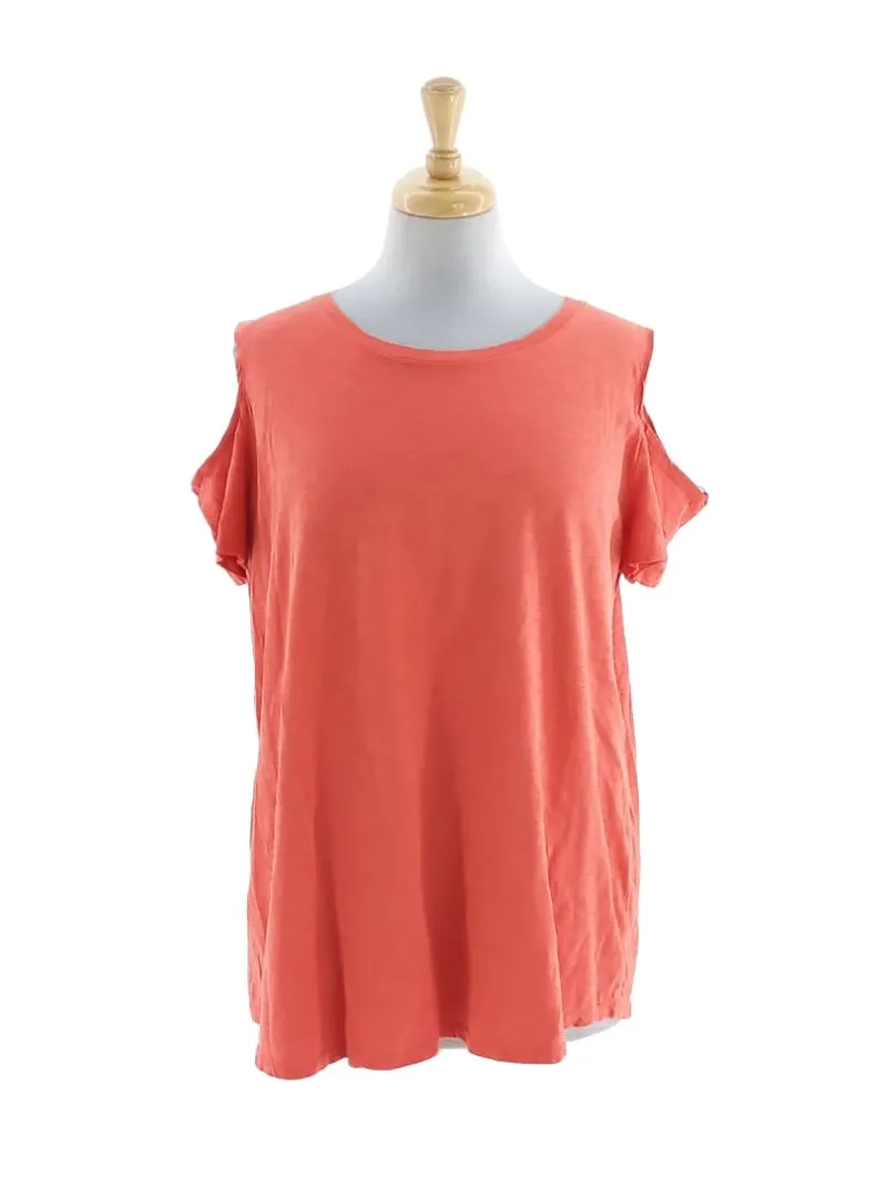 SOLID COLD SHOULDER TEE sold by FBO