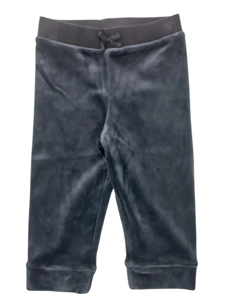 BASIC EVERYDAY JOGGER sold by FBO