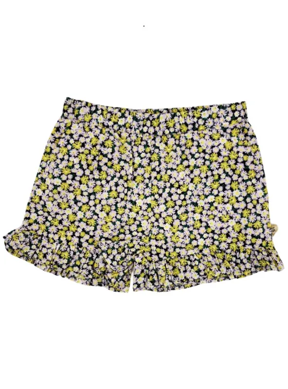 DETAIL FLORAL SHORTS sold by FBO