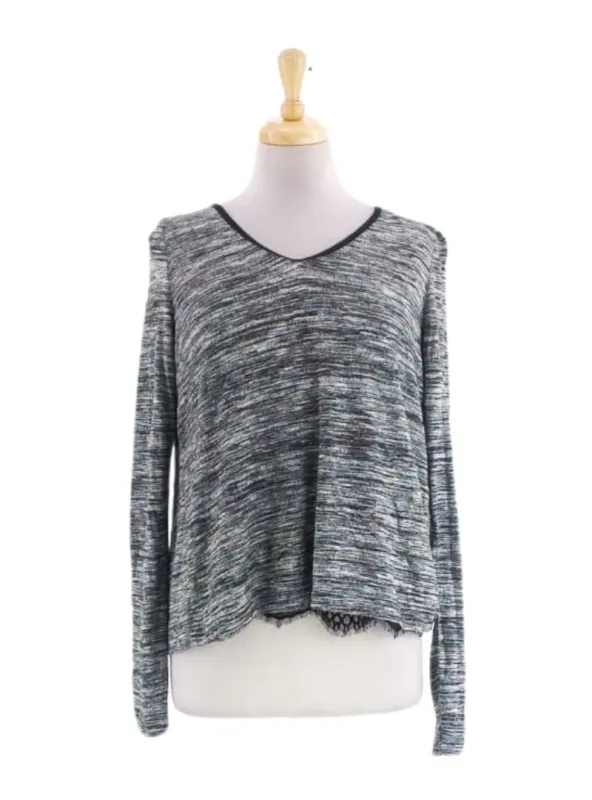 CASUAL KNIT TOP sold by FBO