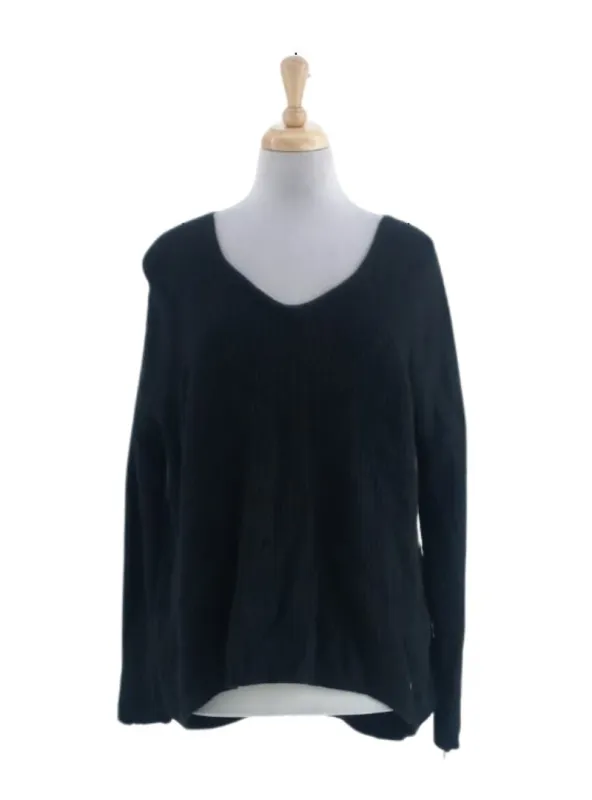 DETAILED KNIT TOP sold by FBO