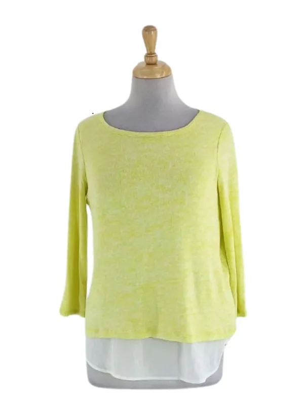 DETAILED LONG SLEEVE FLEECE TOP sold by FBO