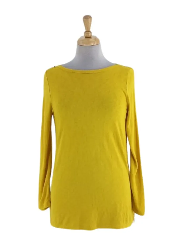 BASIC LONG SLEEVE FLEECE TOP sold by FBO