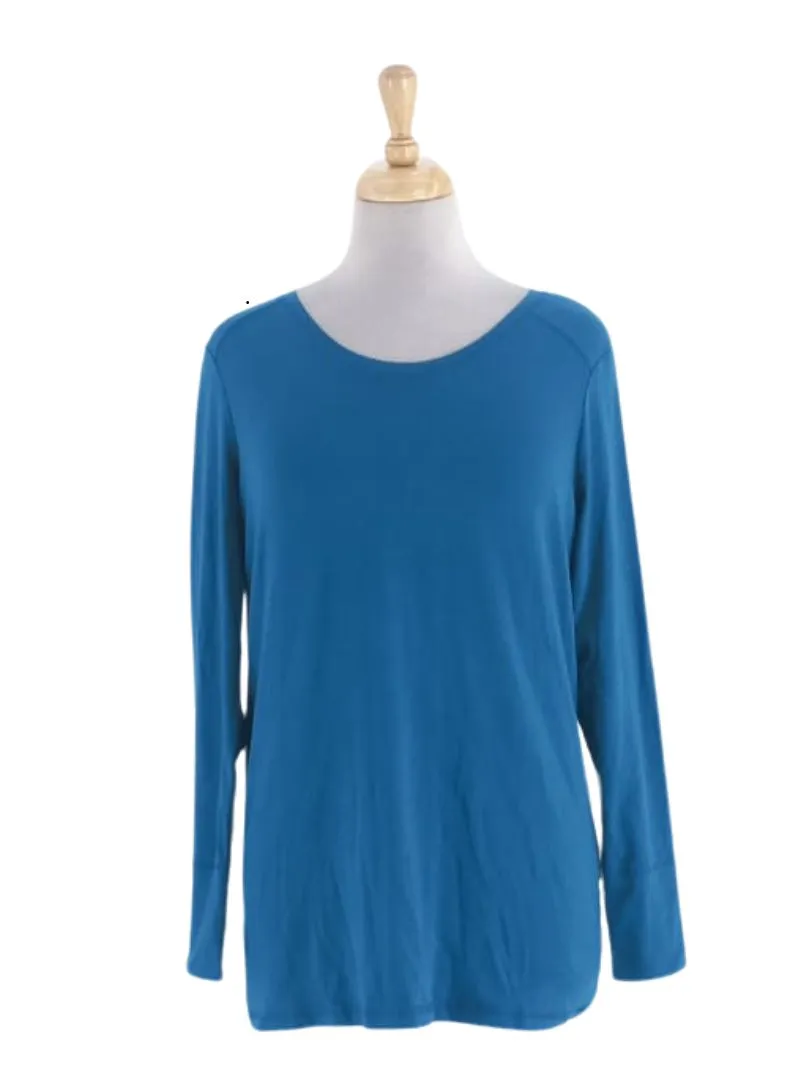BASIC LONG SLEEVE V-NECK TOP sold by FBO