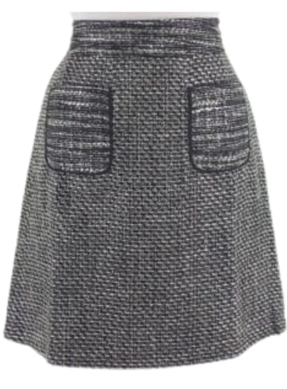 DETAILED TEXTURED ZIP UP SKIRT sold by FBO
