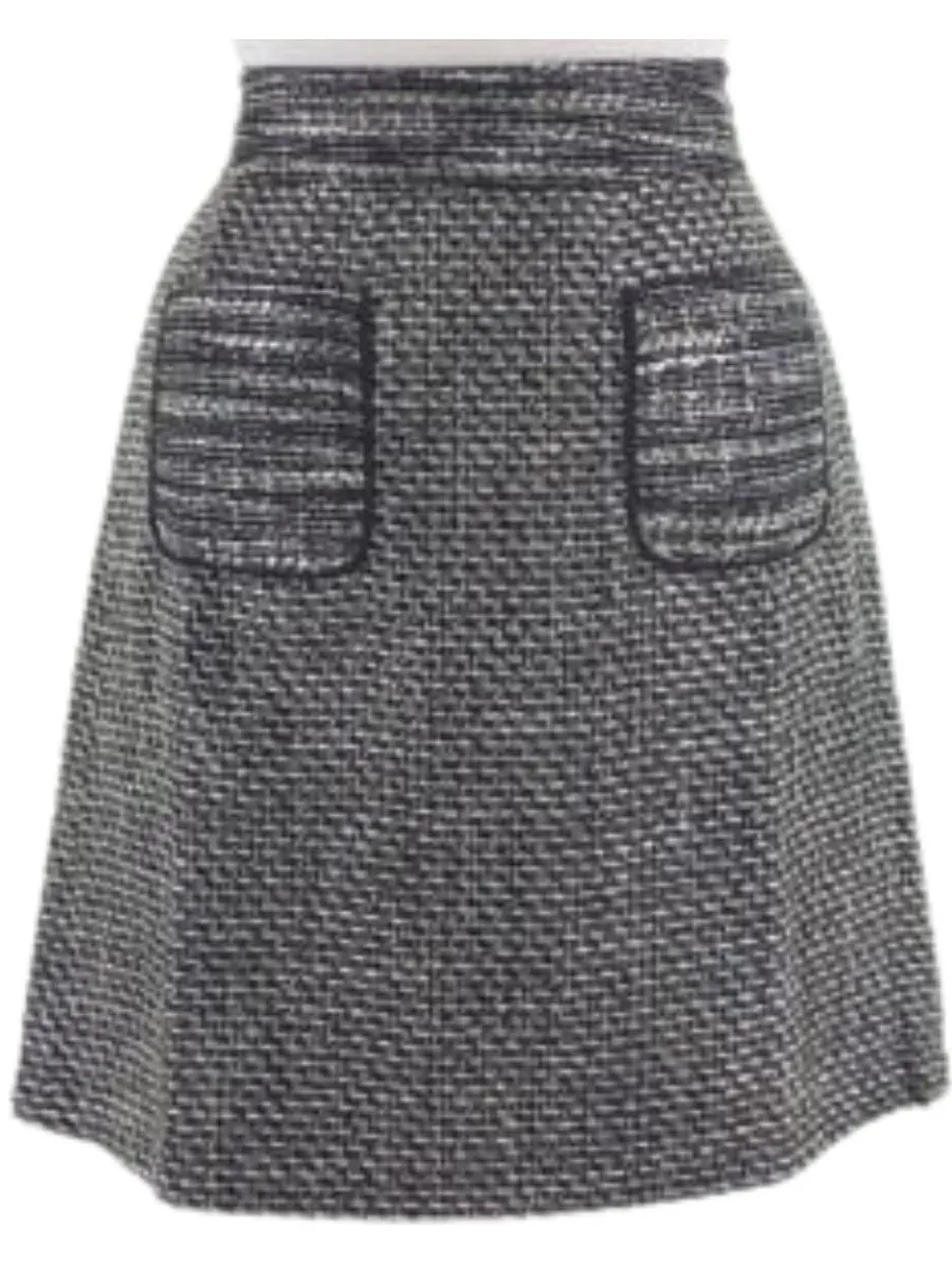 DETAILED TEXTURED ZIP UP SKIRT sold by FBO