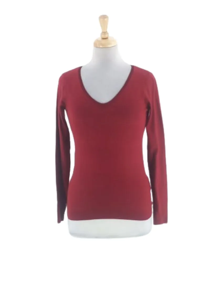 V-NECK FITTED BACK DETAILED KNIT TOP sold by FBO