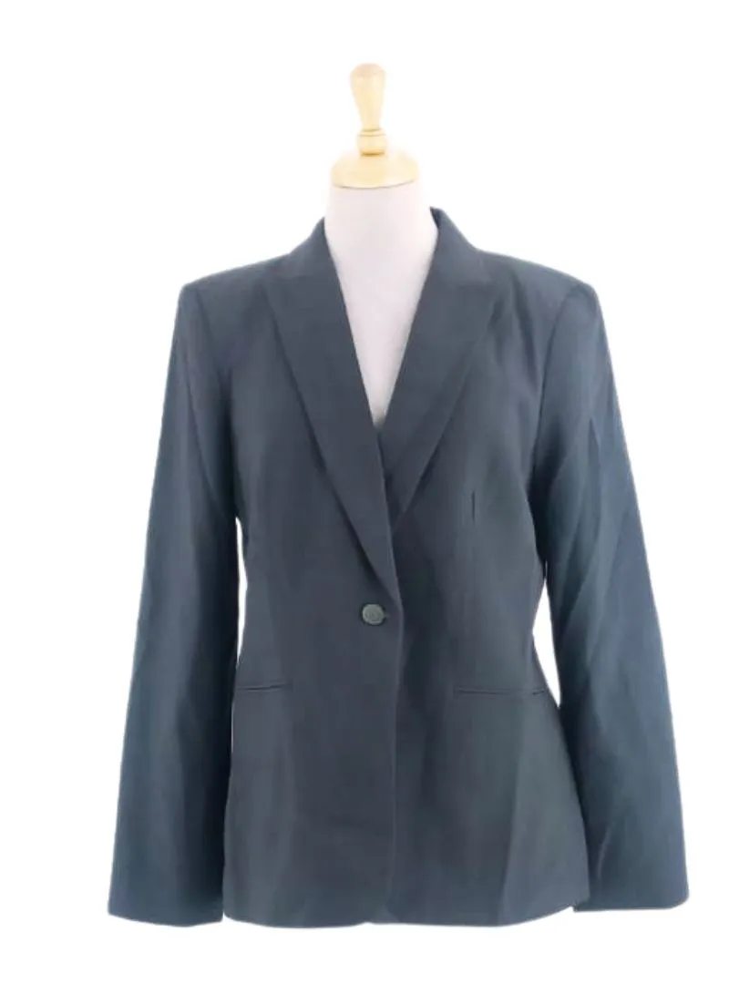 BUTTONED FORMAL JACKET sold by FBO