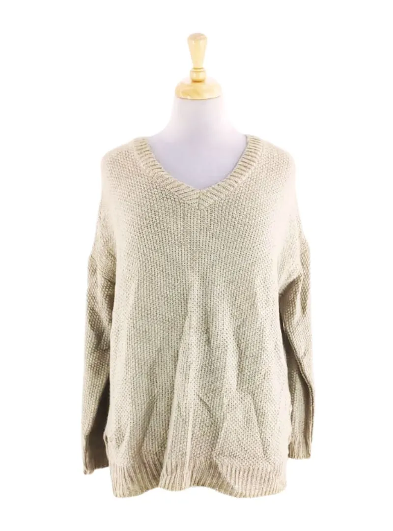 CASUAL HOODIE PULLOVER sold by FBO