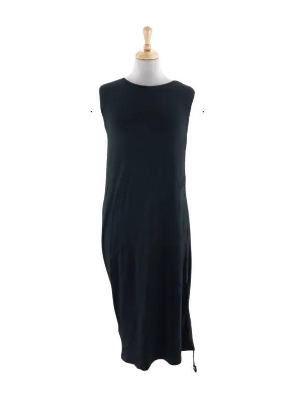 BASIC SLEEVELESS DRESS sold by FBO