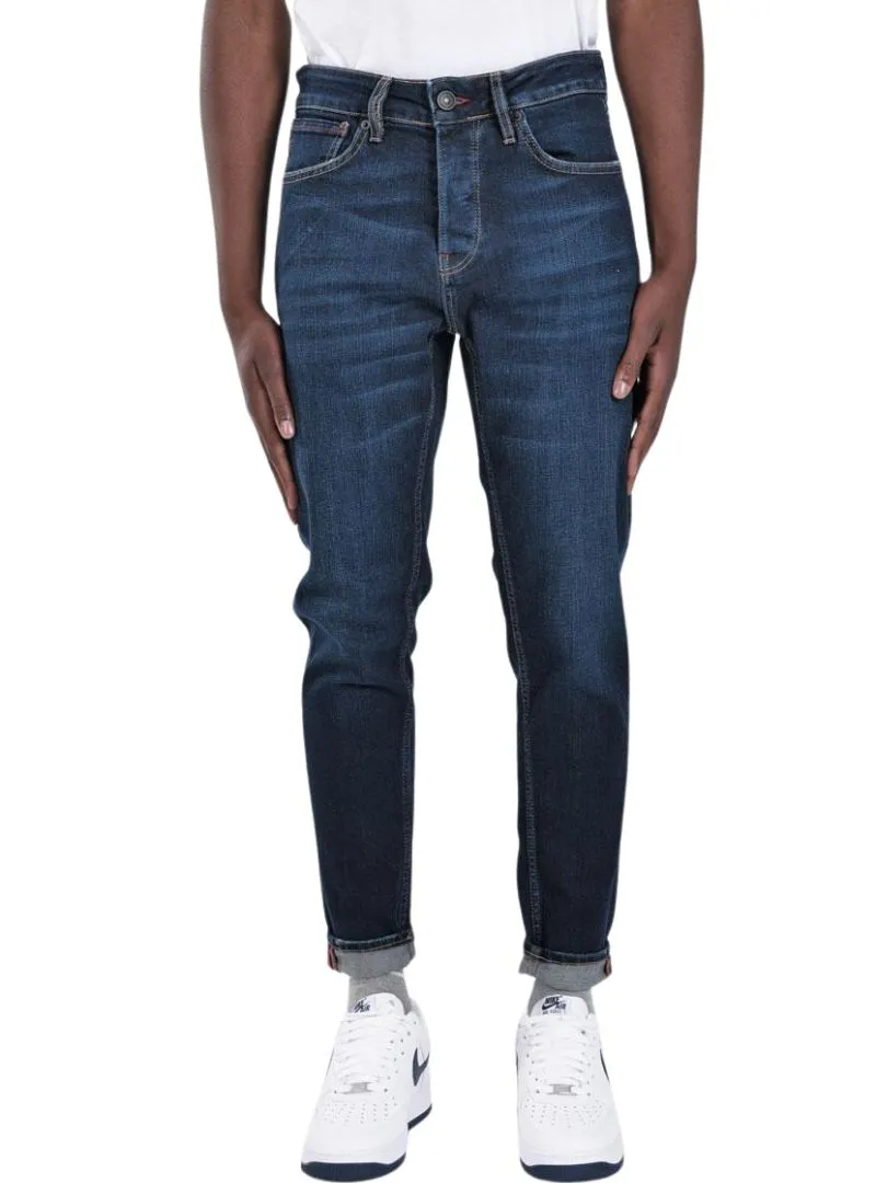 BASIC STRAIGHT LEG DENIM sold by FBO