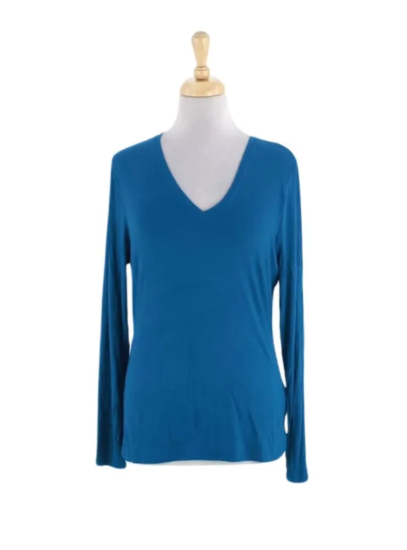 BASIC LONG SLEEVE V-NECK T-SHIRT sold by FBO