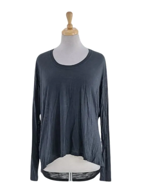 BASIC OPEN BACK LONG SLEEVE TOP sold by FBO
