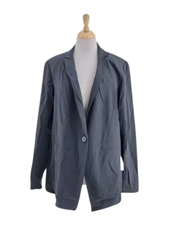 OPEN BACK MOCK POCKET BLAZER sold by FBO
