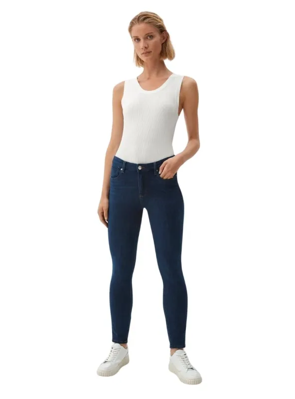 SKINNY HIGH RISE DENIM sold by FBO