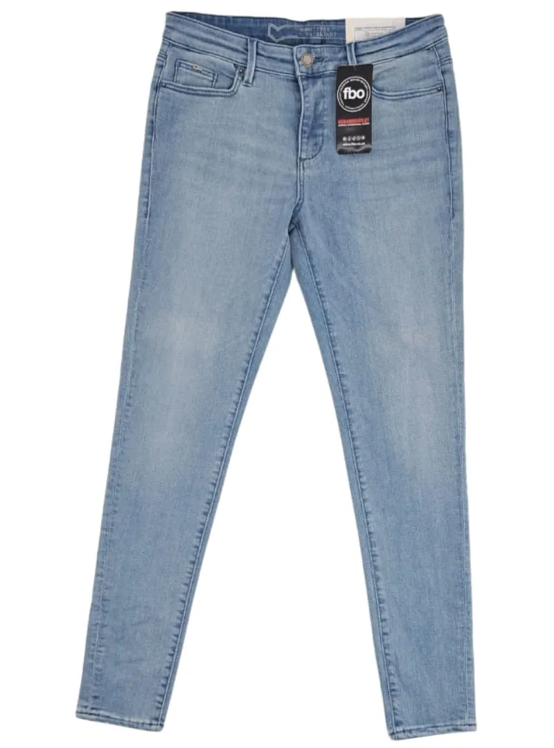 SKINNY FIT STAR JEAN sold by FBO