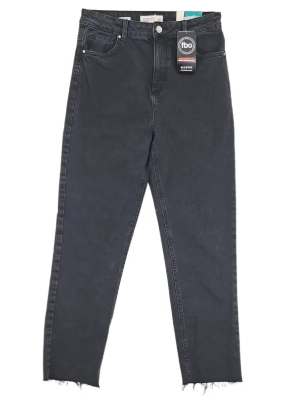 HIGH WAIST STRAIGHT LEG JEAN sold by FBO