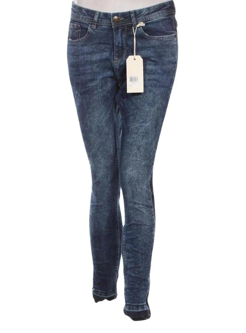 SKINNY FIT JEAN sold by FBO