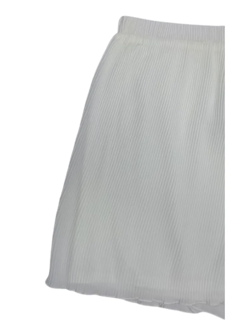 Leger Ladies Pleated Casual Short - White sold by FBO product image thumbnail 2