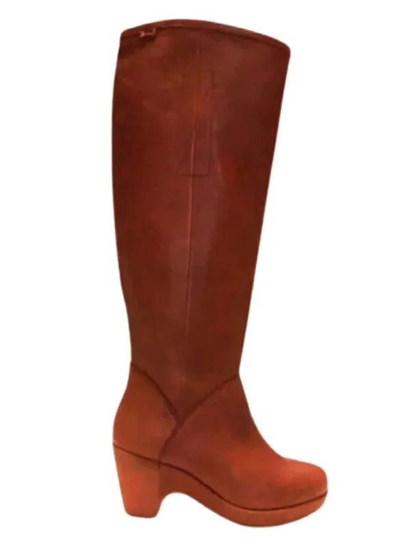 LOW BLOCK HEEL BOOTS sold by FBO