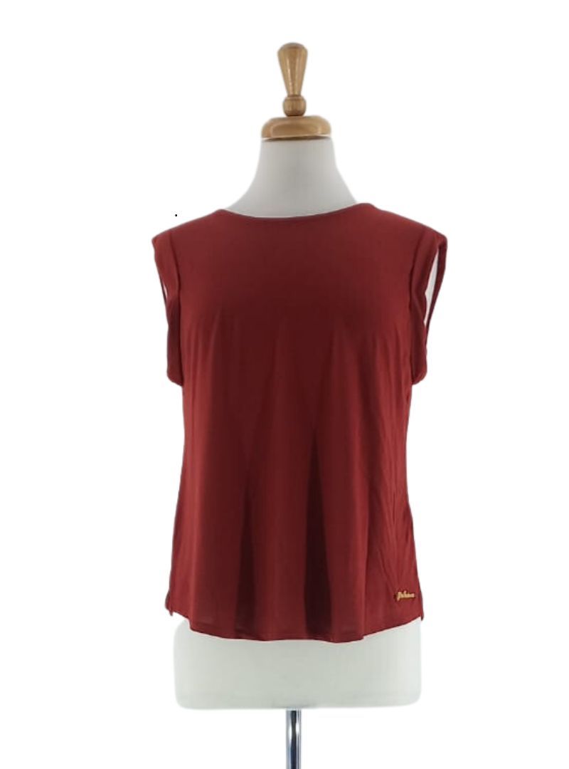 BASIC SLEEVELESS TEE sold by FBO