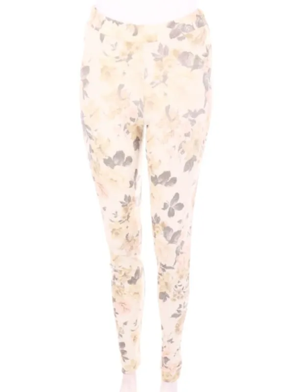 FLORAL DETAILED TROUSER sold by FBO