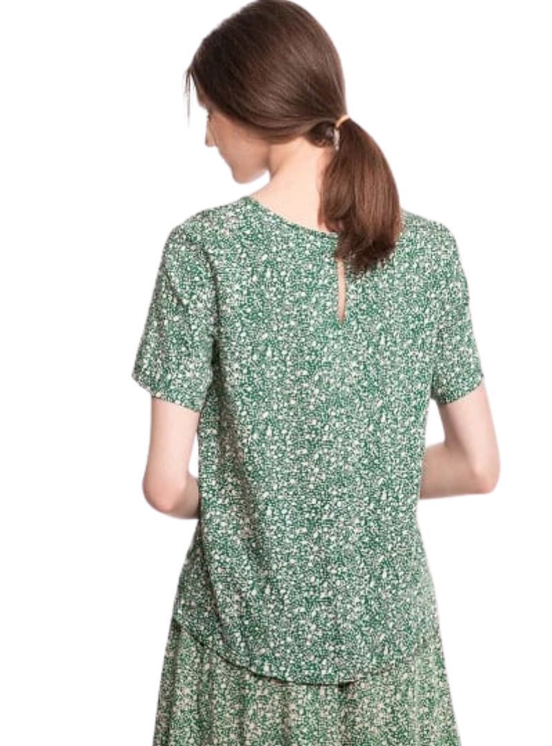 DETAILED PUFF SLEEVE BLOUSE sold by FBO product image thumbnail 2