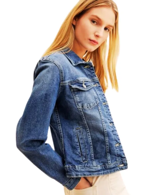 BUTTONED DENIM JACKET sold by FBO