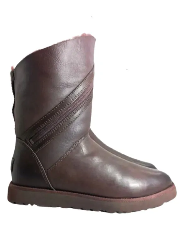 DETAILED LEATHER BOOTS sold by FBO