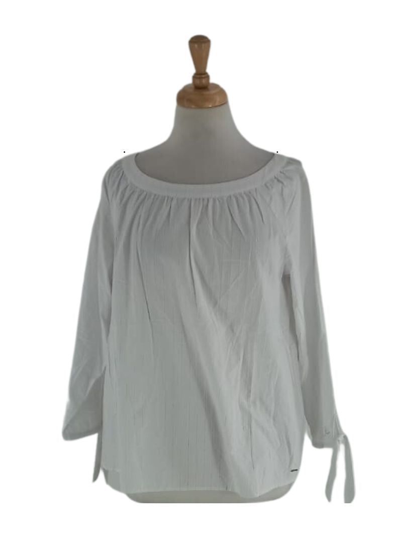 DETAILED STRIPPED BLOUSE sold by FBO