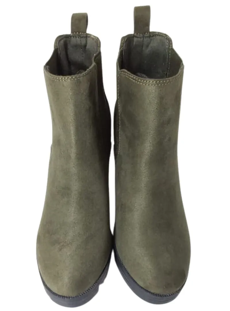 DETAILED BLOCK HEEL SUEDE BOOT sold by FBO product image thumbnail 3