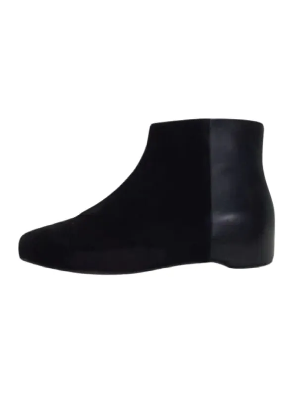 LEATHER AND SUEDE ANKLE BOOTS sold by FBO