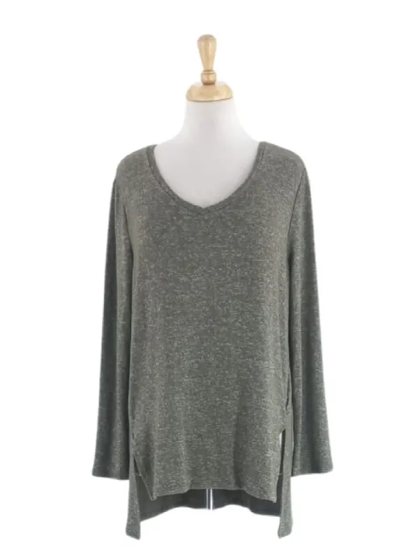 BASIC FLEECE BLOUSE sold by FBO
