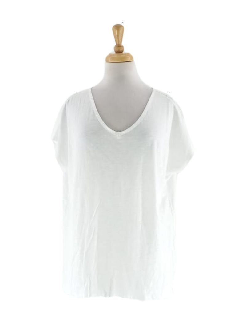 PLAIN V-NECK TOP sold by FBO