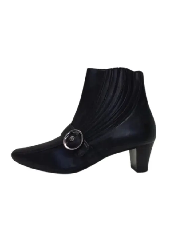 KITTEN HEEL ANKLE BOOTS sold by FBO