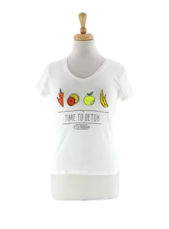FRUITY DETAILED TEE sold by FBO