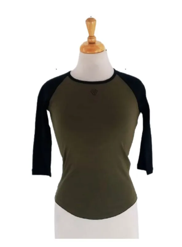 RAGLAN TWO TONE TOP sold by FBO