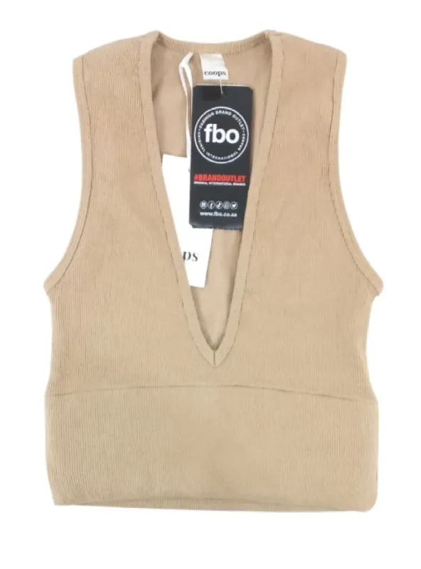 RIBBED CROPPED TOP sold by FBO