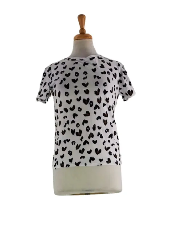 DETAILED PRINTED TEE sold by FBO