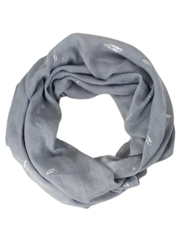 LEAF DETAILED SCARF sold by FBO