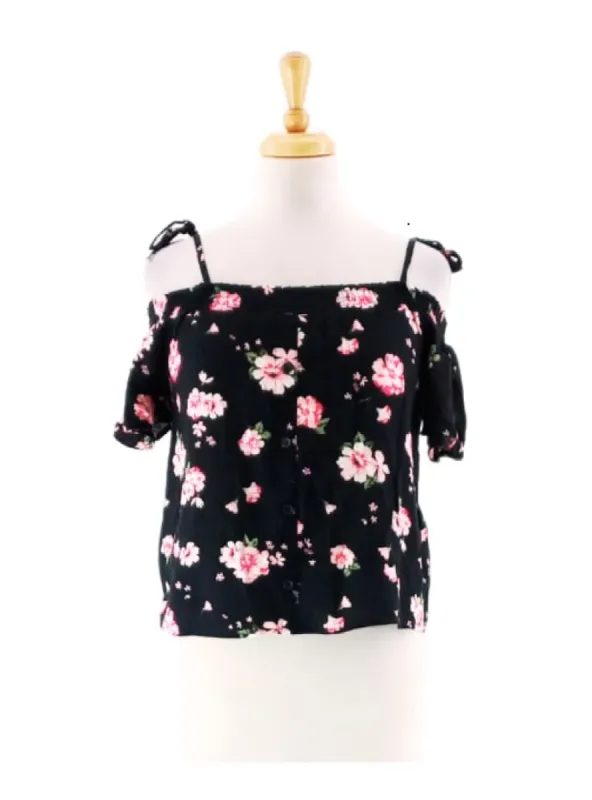 FLORAL COLD SHOULDER TOP sold by FBO