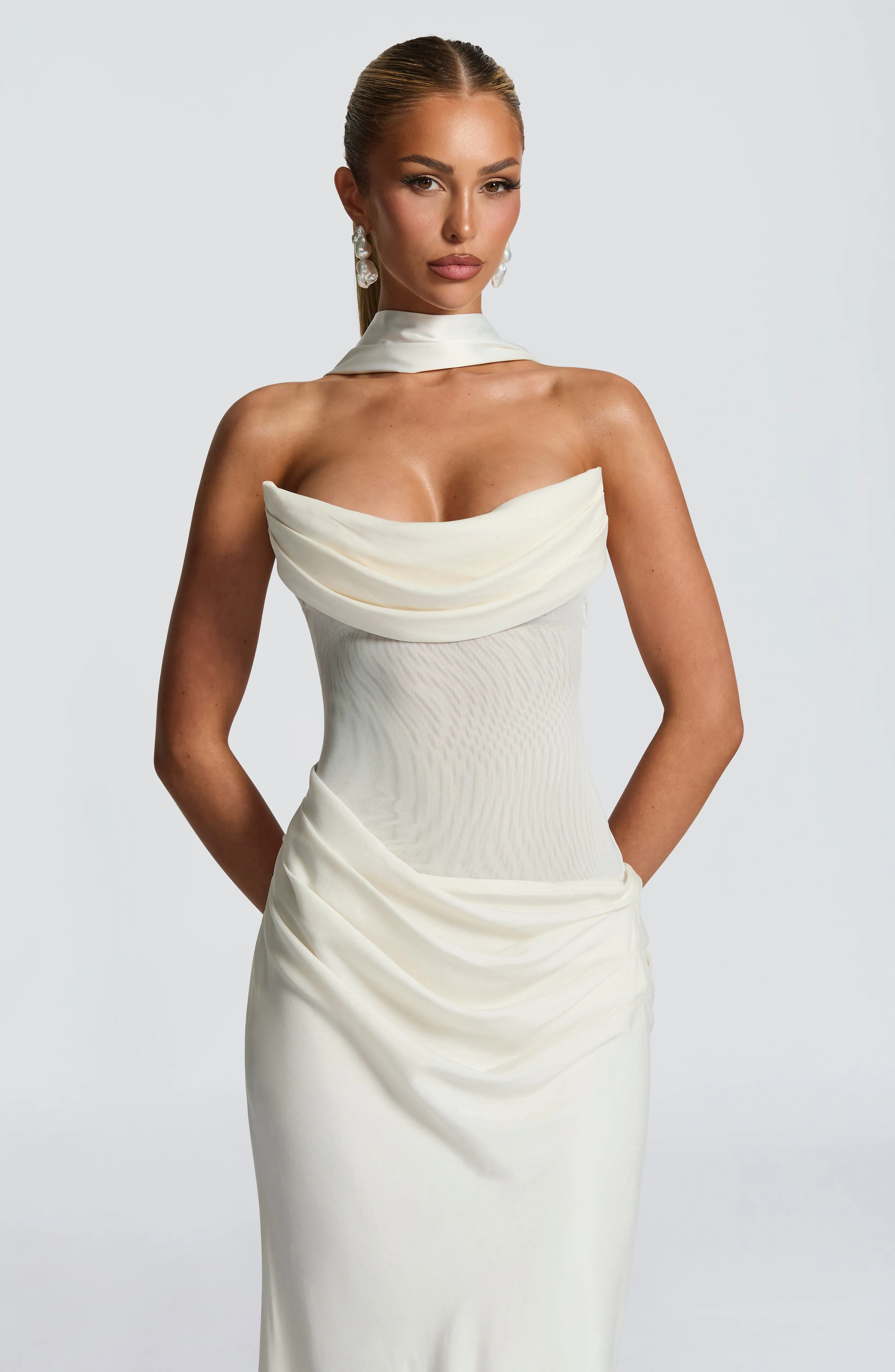 Liora Maxi Dress - Ivory sold by Babyboo Fashion product image thumbnail 4
