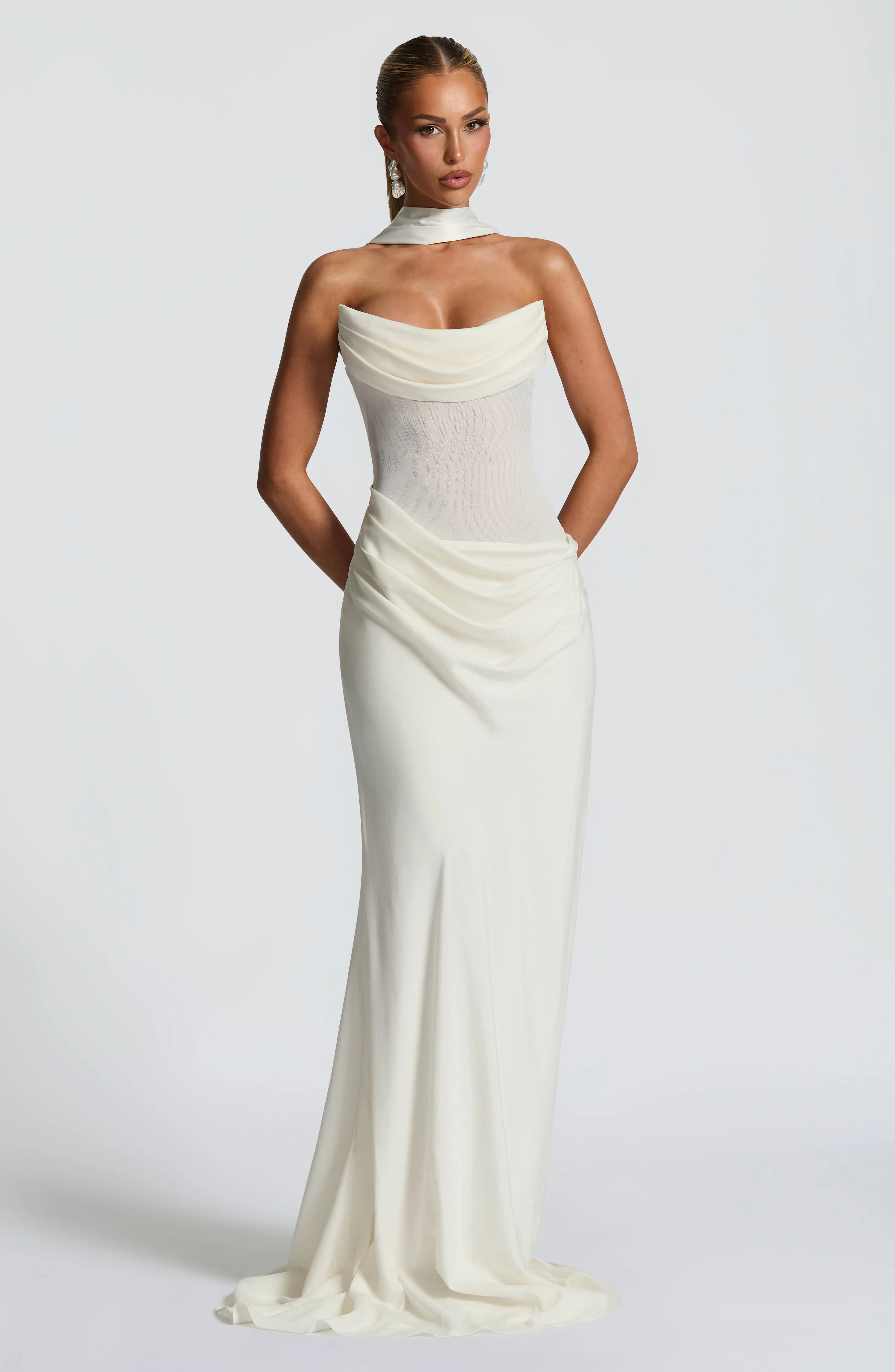 Liora Maxi Dress - Ivory | Parallel