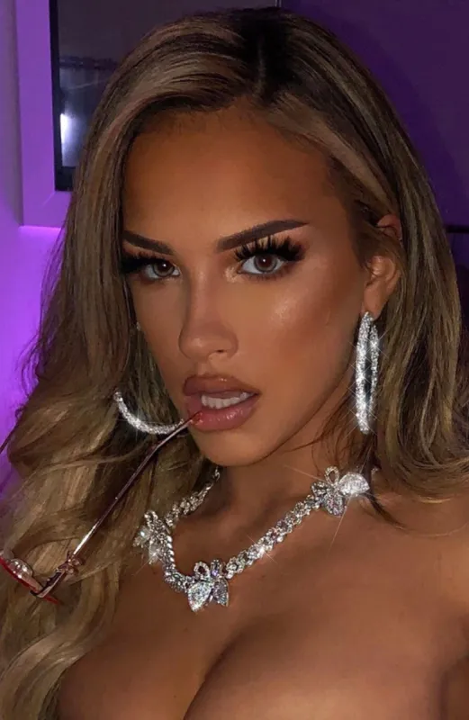 Arriella Butterfly Necklace - Silver sold by Babyboo Fashion