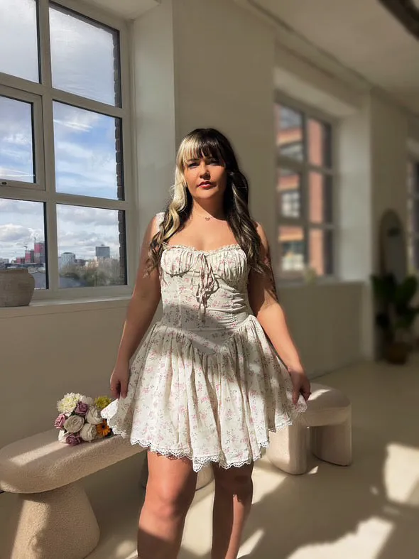 WHITE PINK FLORAL PLEATED DRESS sold by Katie Jade Boutique product image thumbnail 2