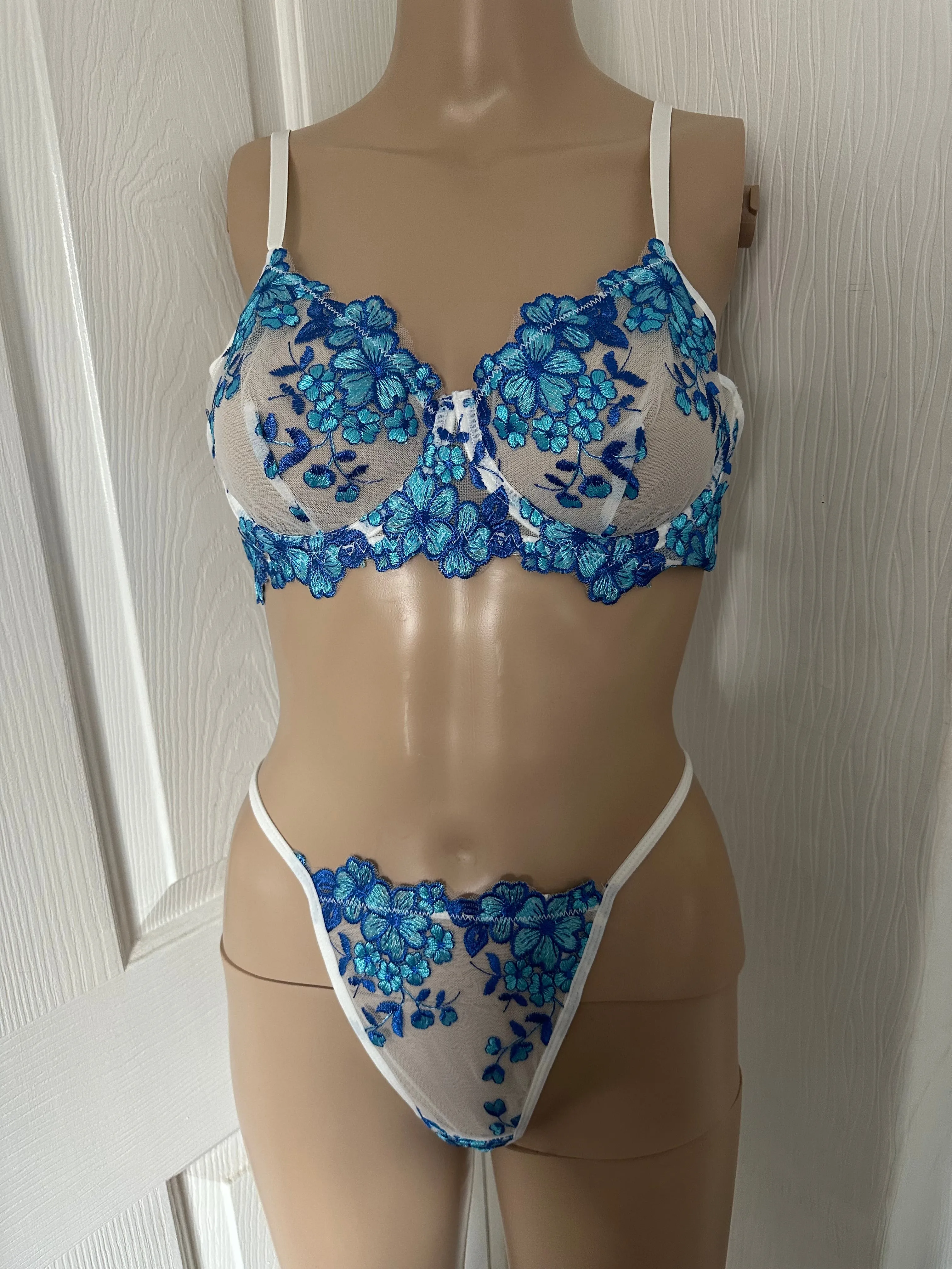 BLUE AND WHITE FLORAL LACE LINGERIE SET sold by Katie Jade Boutique product image thumbnail 5