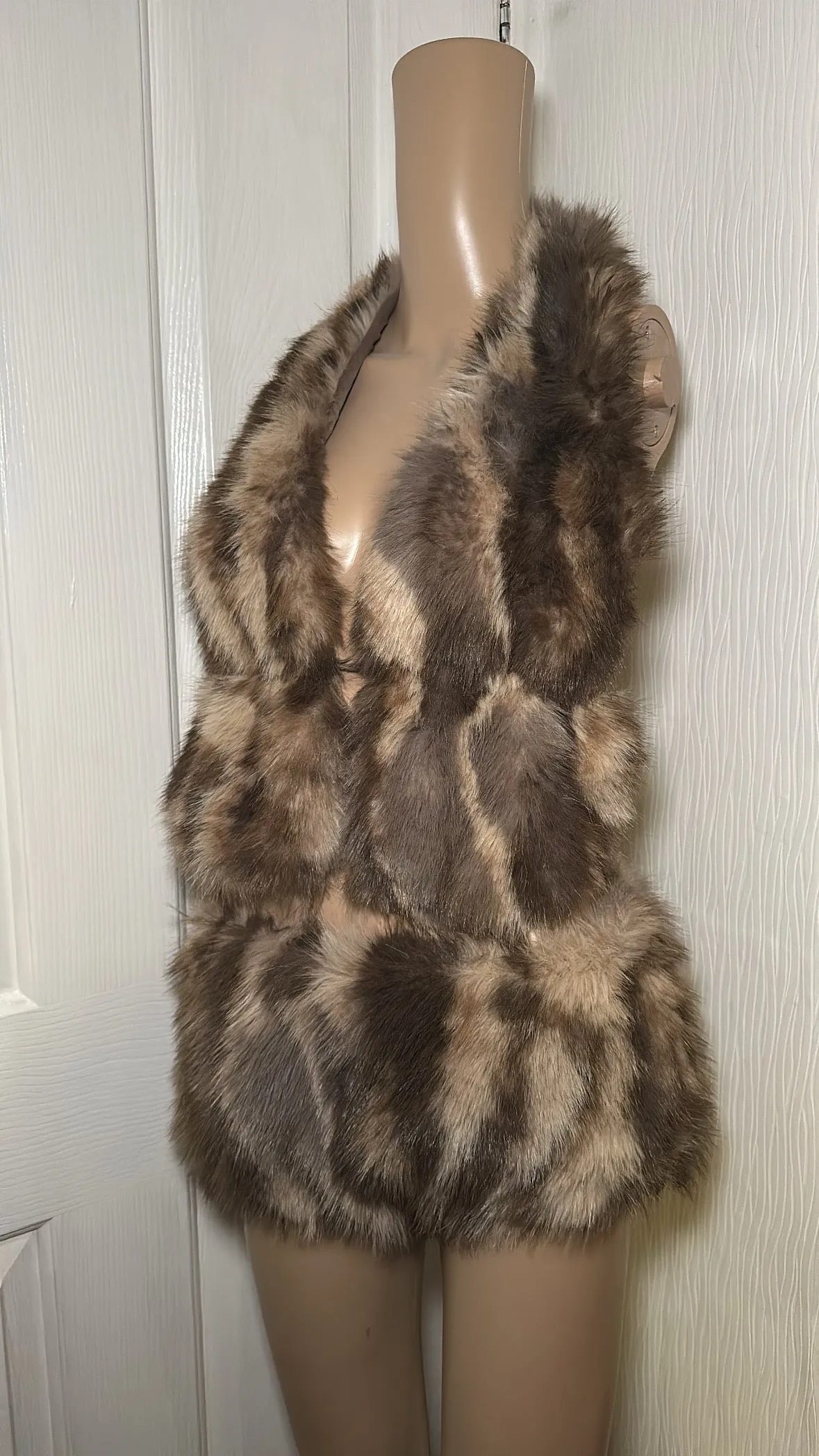 BROWN FAUX FUR HALTER NECK TOP HOT PANTS TWO PIECE sold by Katie Jade Boutique product image thumbnail 2