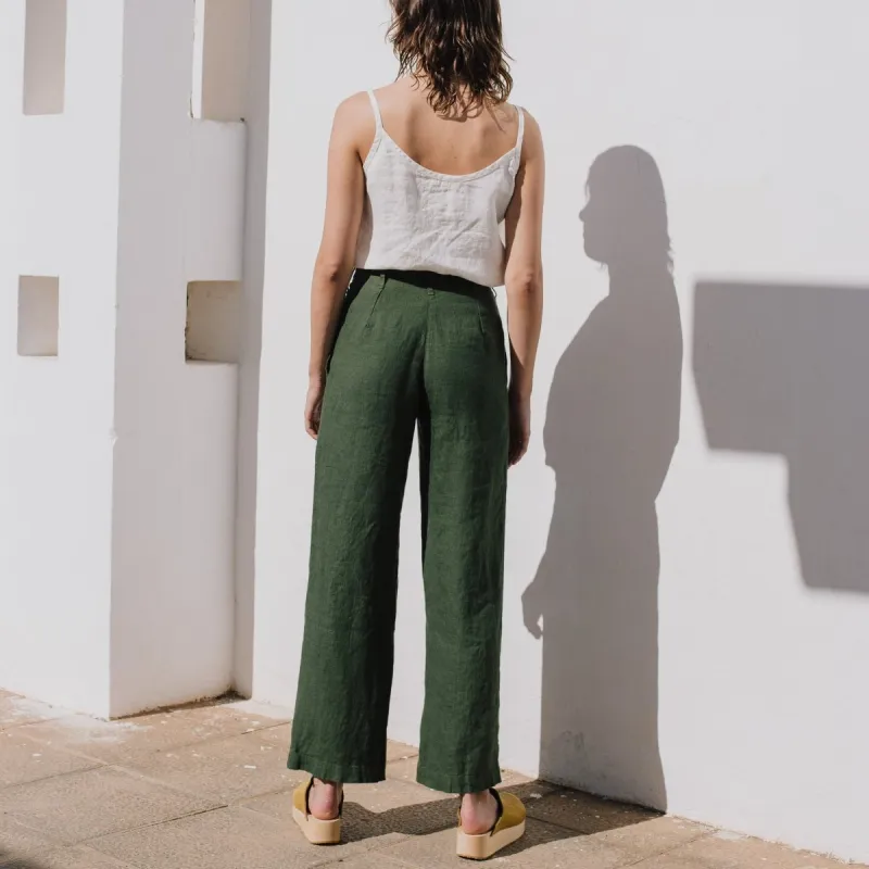 R: SARAH fit and flare linen pants (Color: Loden Checks; Size: M) made by Not Perfect Linen
