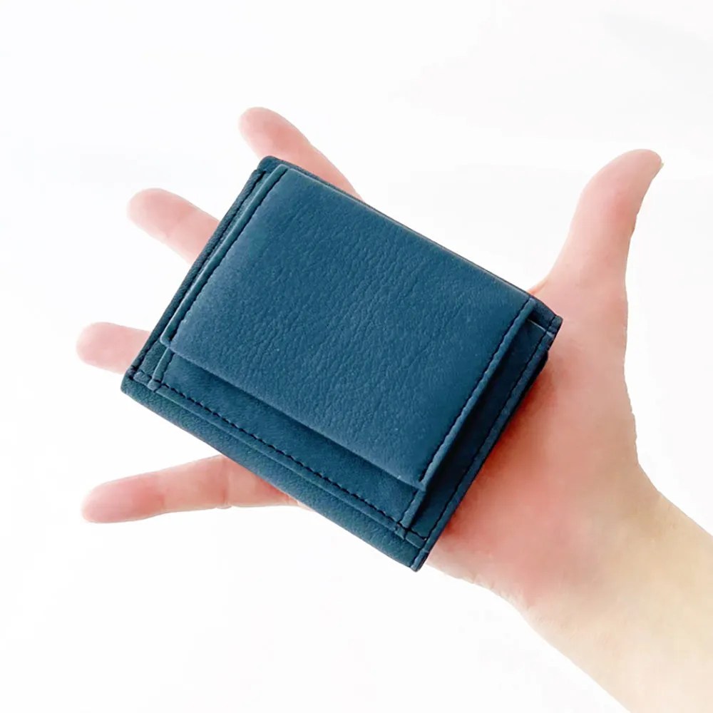 esperant COW LEATHER MINIMUM WALLET sold by Manual Alphabet product image thumbnail 4
